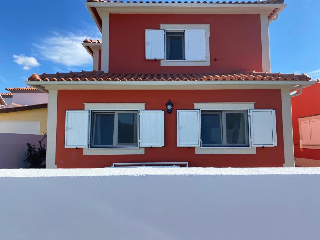 Casa Da Varzea - O Castelo A Janela!!! Обидуш Экстерьер фото